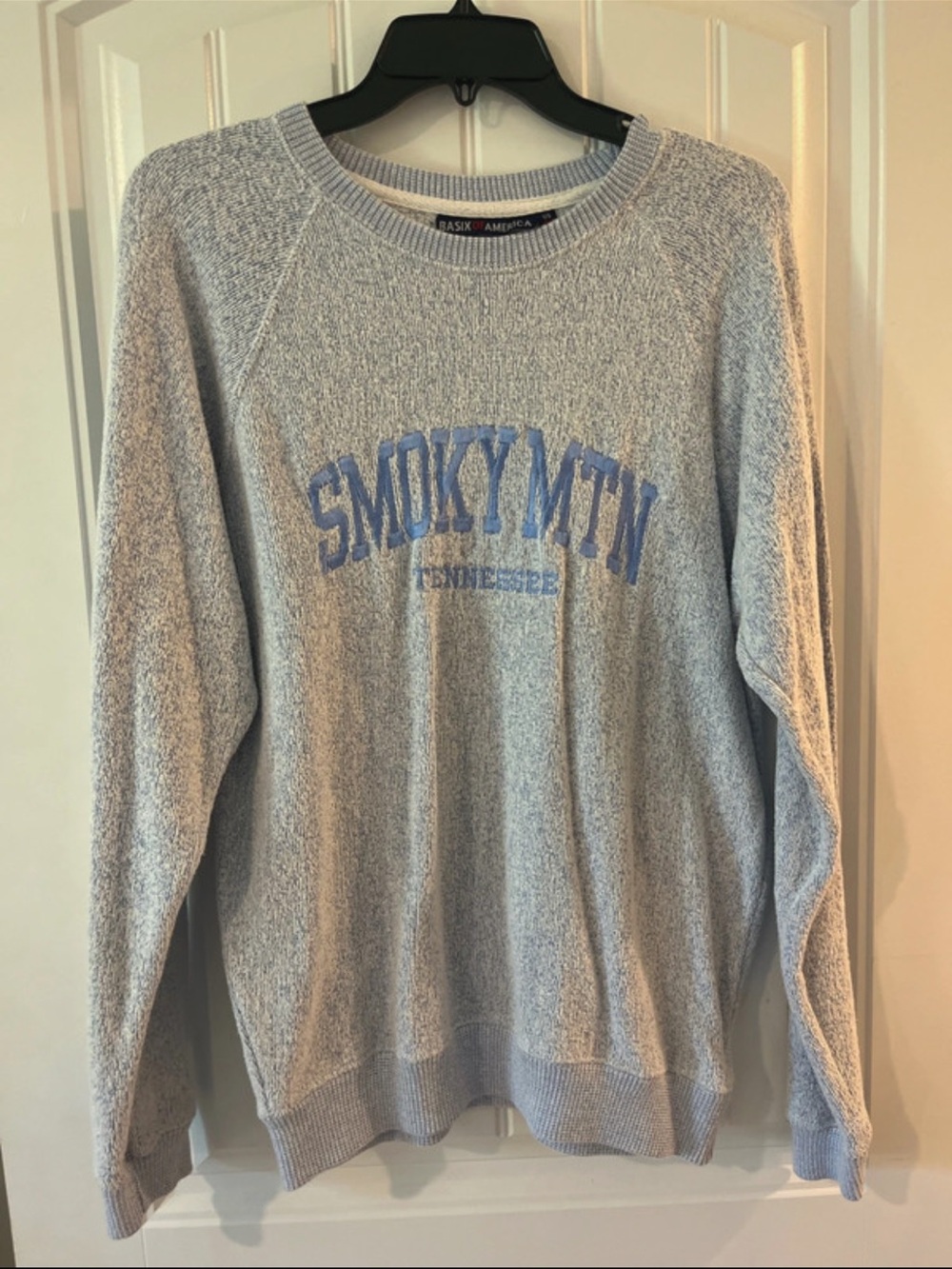 Casual Light Blue 'Smoky Mtn Tennessee' Crewneck Sweater